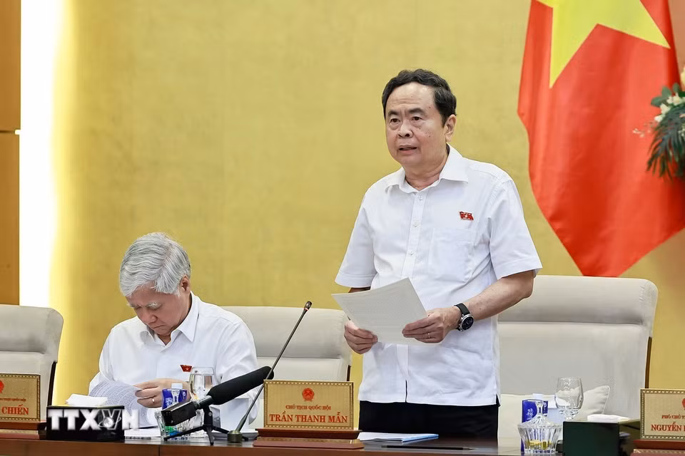 Chủ tịch Quốc hội Trần Thanh Mẫn phát biểu bế mạc Phiên họp thứ tư của Ủy ban Thường vụ Quốc hội. (Ảnh: Doãn Tấn/TTXVN)