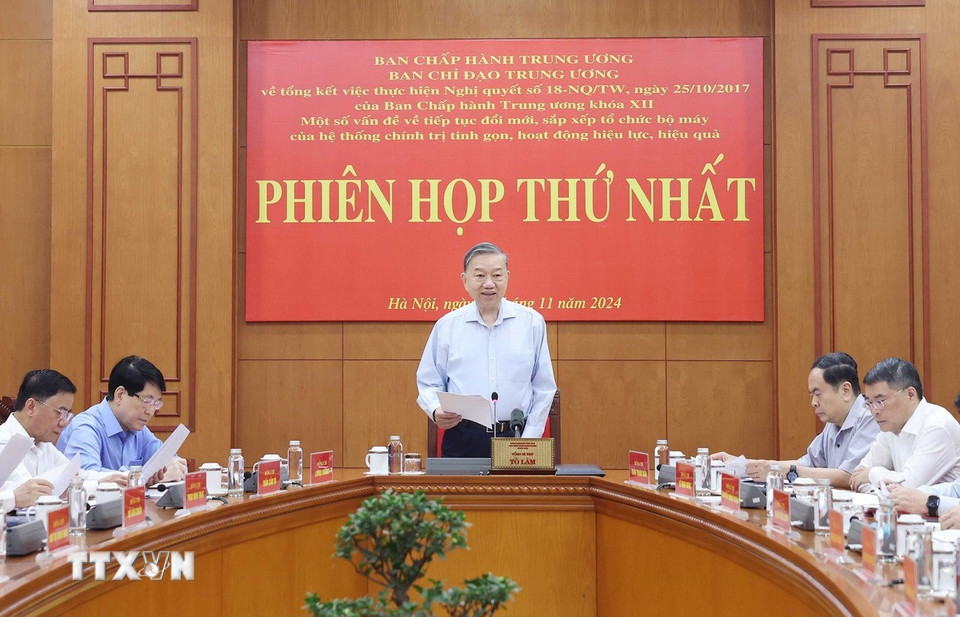 Tổng Bí thư Tô Lâm phát biểu chỉ đạo phiên họp về đổi mới, sắp xếp tổ chức bộ máy của hệ thống chính trị. (Ảnh: Thống Nhất/TTXVN)