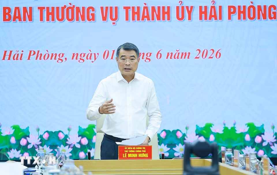 Bí thư Đảng ủy, Thủ tướng Chính phủ Lê Minh Hưng kết luận Hội nghị thông qua dự thảo báo cáo kết quả kiểm tra đối với Ban Thường vụ Thành ủy Hải Phòng. (Ảnh: Dương Giang/TTXVN)