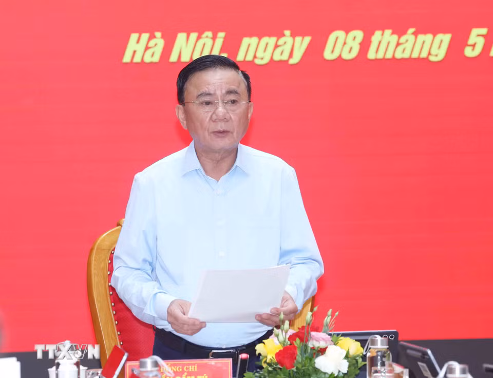 Đồng chí Trần Cẩm Tú, Ủy viên Bộ Chính trị, Thường trực Ban Bí thư, Bí thư Đảng ủy các cơ quan Đảng Trung ương phát biểu chỉ đạo hội nghị. (Ảnh: Phương Hoa/TTXVN)