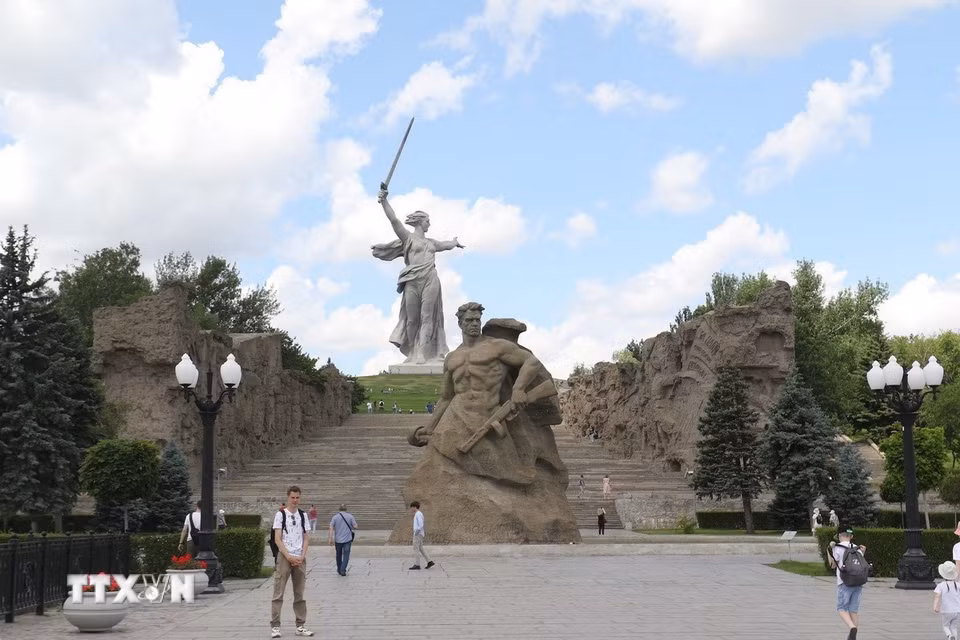 Quảng trường Quyết tử tại Khu tưởng niệm Đồi Mamaev ở thành phố Volgograd, Liên bang Nga. (Ảnh: Quang Vinh/TTXVN)