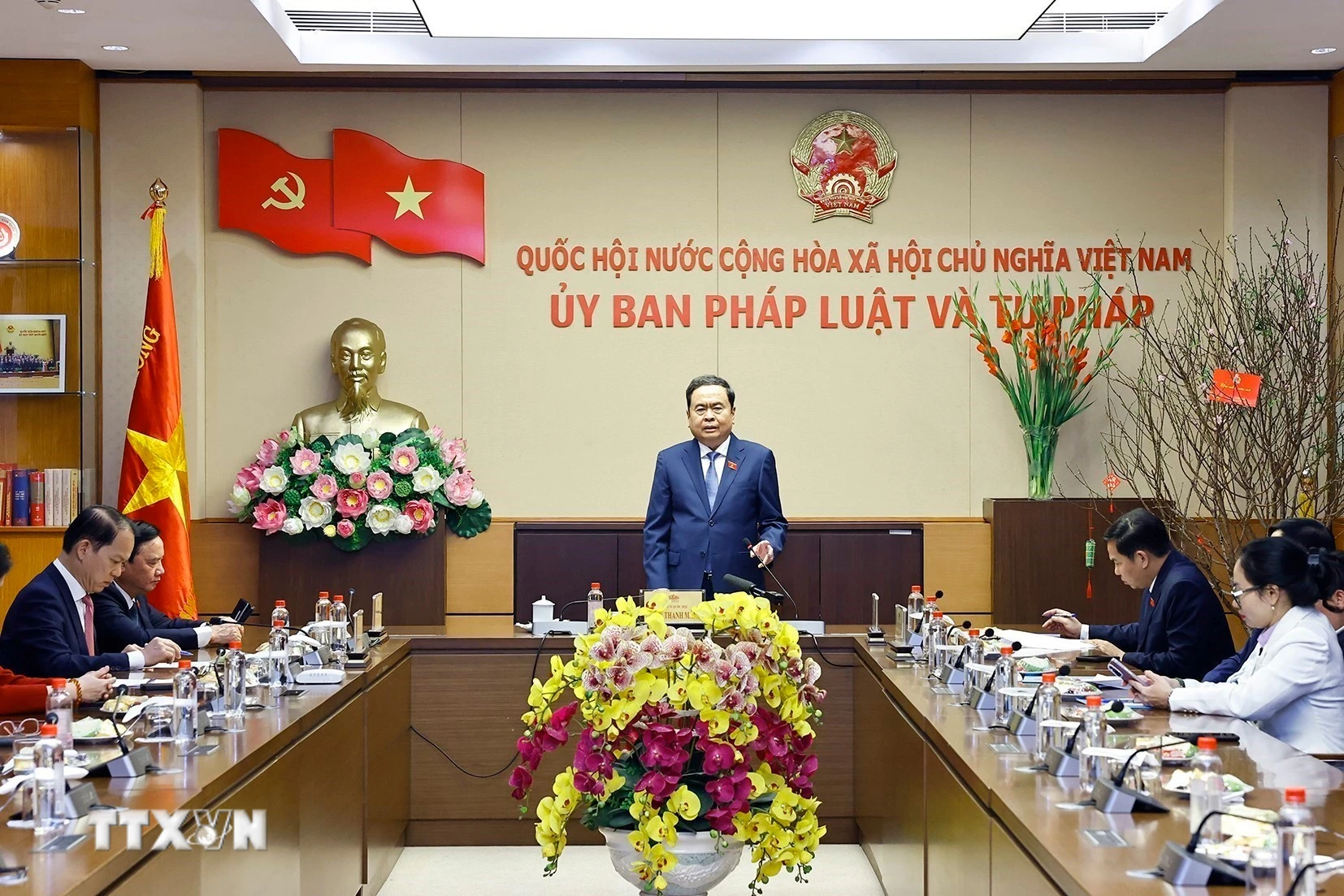 Chủ tịch Quốc hội Trần Thanh Mẫn gặp mặt một số Ủy ban của Quốc hội
