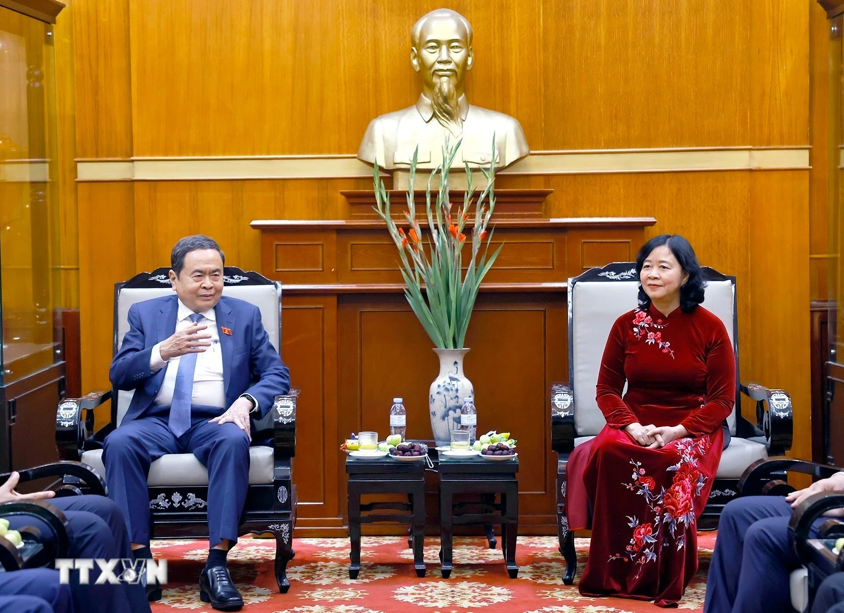 Chủ tịch Quốc hội Trần Thanh Mẫn thăm và chúc Tết Mặt trận Tổ quốc Việt Nam