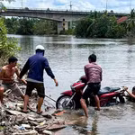 Cà Mau: Phát hiện thi thể nhân viên trường học trôi trên sông Chắc Băng