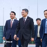 Thủ tướng Lê Minh Hưng rời Hà Nội sang tham dự Hội nghị Cấp cao Kỷ niệm 35 năm quan hệ ASEAN-Nga tại Kazan. (Ảnh: Dương Giang/TTXVN)