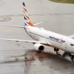 Hãng hàng không Smartwings cũng điều động thêm 8 chuyến bay tới Oman để hỗ trợ hành khách đang mắc kẹt.