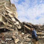 Cảnh đổ nát sau các cuộc không kích của Israel xuống Nabatieh, Liban. (Ảnh: THX/TTXVN)