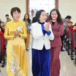 Phó Chủ tịch Quốc hội Nguyễn Thị Thanh đến dự buổi lễ. (Ảnh: Minh Đức/TTXVN)