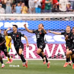 Canada không được thi đấu trên sân nhà ở trận gặp Nam Phi tại vòng 32 đội World Cup 2026. (Ảnh: AFP/TTXVN)