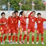 Đội tuyển bóng đá nữ Việt Nam thắng Indonesia 5-0 tại trận bán kết trong khuôn khổ SEA Games 33. (Ảnh: TTXVN phát)