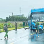 Hiện trường vụ tai nạn. (Ảnh: TTXVN phát)
