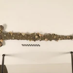 Thanh kiếm thời Thập tự chinh dài khoảng 1m, có niên đại thế kỷ 12. (Ảnh của Đại học Haifa)