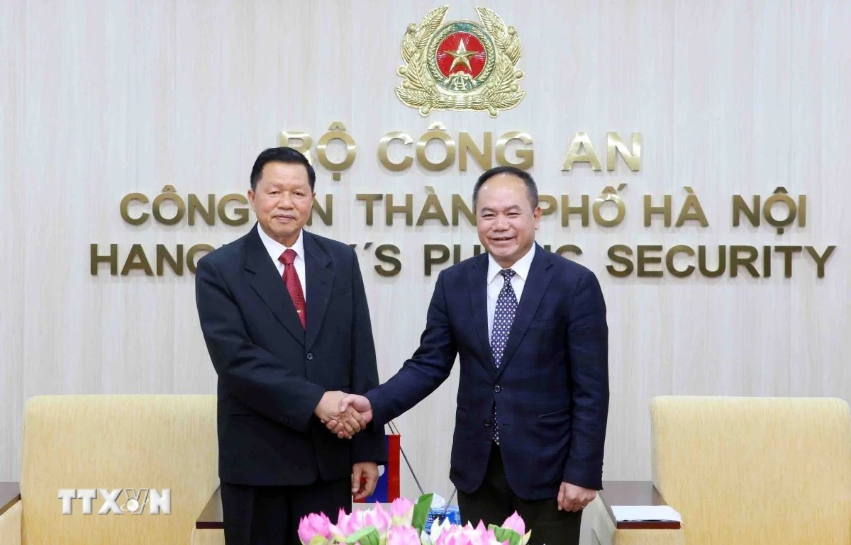 Đoàn Công an cấp cao Lào làm việc với Công an Hà Nội về hợp tác an ninh