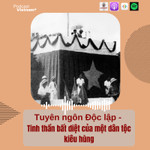Chủ tịch Hồ Chí Minh đọc Tuyên ngôn Độc lập, khai sinh nước Việt Nam Dân chủ Cộng hòa, ngày 2/9/1945, tại Quảng trường Ba Đình, Hà Nội. (Ảnh: Tư liệu TTXVN)