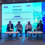 Các đại biểu thảo luận tại hội nghị. (Ảnh: Báo Nhân Dân)