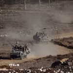 Binh sỹ Israel được triển khai gần vùng đệm ở Cao nguyên Golan ngày 15/12/2024. (Ảnh: THX/TTXVN)