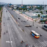 Quốc lộ 1A. (Ảnh: Trung Nguyên/TTXVN)