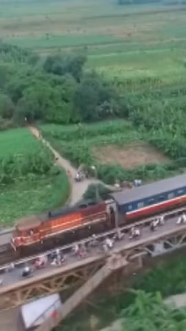 Cấm toàn bộ phương tiện lưu thông trên cầu Long Biên trong 60 ngày