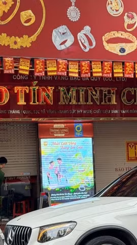 Thông tin mới nhất về việc công an xuất hiện tại 3 cơ sở vàng Bảo Tín Minh Châu