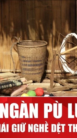 Làng dệt thổ cẩm ở Pù Luông và câu chuyện giữ nghề người Thái