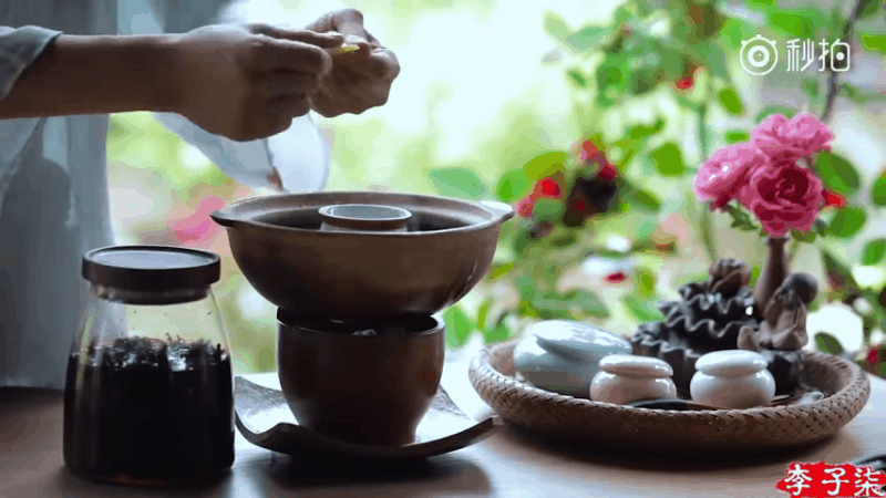 Người xưa tự làm các loại mỹ phẩm trang điểm như thế nào? ảnh 9