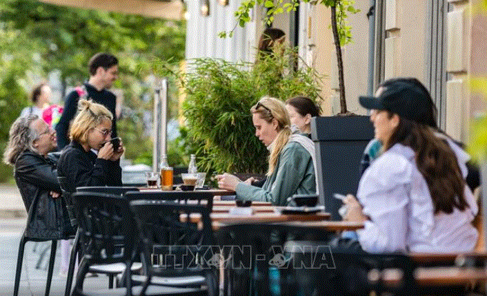 Tây Ban Nha mở rộng khu phong tỏa, Đức cảnh báo tái bùng phát dịch ảnh 2