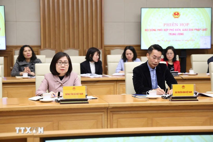 Các đại biểu dự phiên họp của Hội đồng Phối hợp phổ biến, giáo dục pháp luật Trung ương. (Ảnh: TTXVN phát)