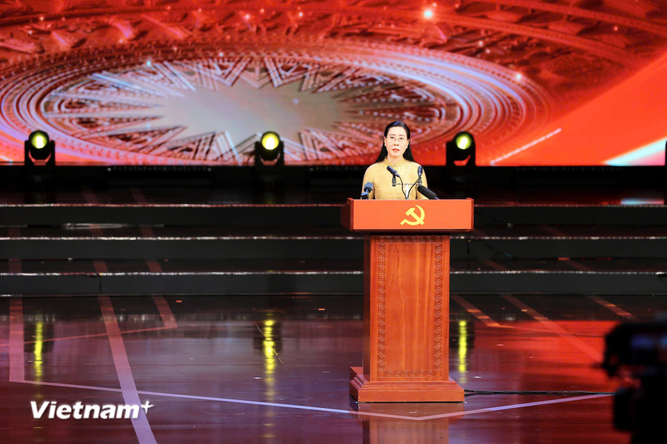 Phó trưởng Ban Tổ chức Trung ương Bùi Thị Quỳnh Vân phát biểu. (Ảnh: Hoài Nam/Vietnam+)