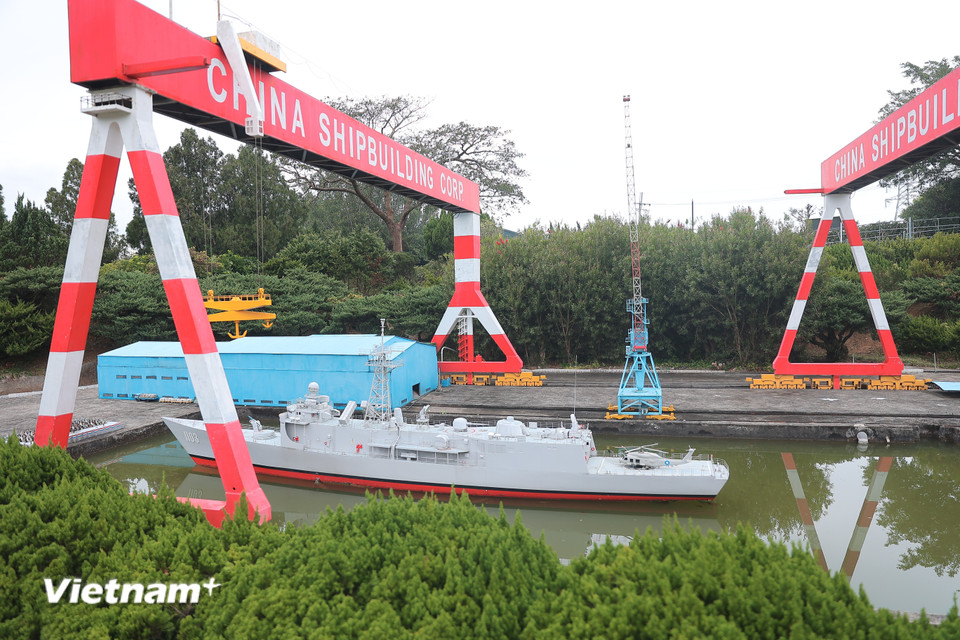 Công viên trải rộng trên khuôn viên 60 mẫu đất, tương đương 20 hecta, gồm một khu vui chơi và khu trưng bày loạt mô hình mini theo tỷ lệ 1:25 của nhiều công trình xã hội, văn hóa, kiến trúc nổi bật tại Đài Loan và trên toàn cầu, thông qua những mô hình thu nhỏ tinh xảo. (Ảnh: Minh Anh/Vietnam+)