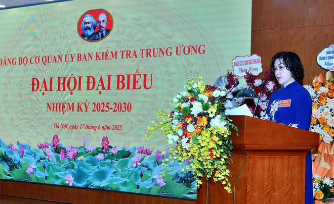 Phó Chủ nhiệm Ủy ban Kiểm tra Trung ương Trần Thị Hiền được bầu làm Bí thư Đảng ủy. (Ảnh: Báo Nhân Dân) dai-hoi-dang-bo-uy-ban-kiem-tra-trung-uong2.jpg