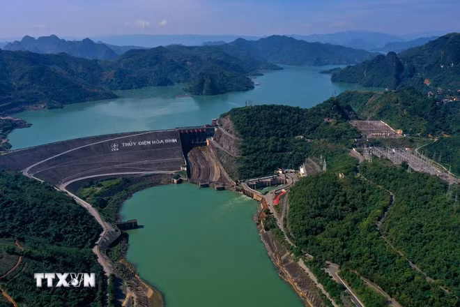 ttxvn-thuy-dien-hoa-binh.jpg