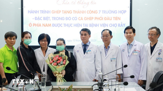 ttxvn-lan-dau-tien-thuc-hien-ghep-phoi-thanh-cong-tu-nguoi-hien-tang-chet-nao-o-khu-vuc-phia-nam3.jpg