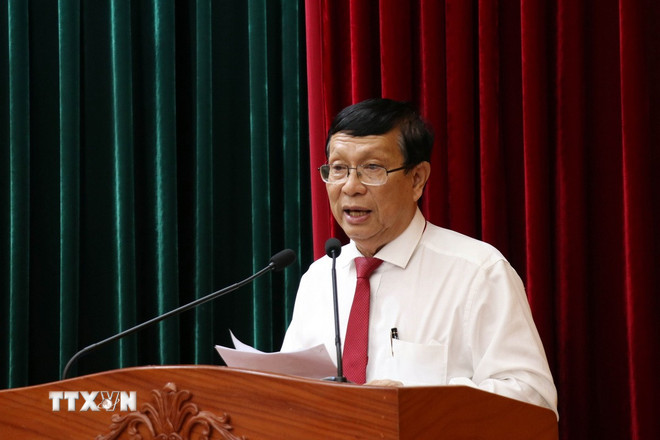 Giáo sư - Tiến sỹ Võ Văn Sen, Chủ tịch Hội Khoa học Lịch sử Thành phố Hồ Chí Minh (đồng Chủ nhiệm đề tài) phát biểu. (Ảnh: Tiến Lực/TTXVN) ttxvn-cong-bo-bo-sach-lich-su-sai-gon-thanh-pho-ho-chi-minh1.jpg