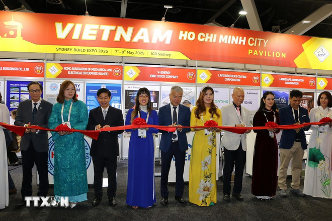 ttxvn-cum-gian-hang-thanh-pho-ho-chi-minh-tai-trien-lam-xay-dung-sydney-2025-2.jpg