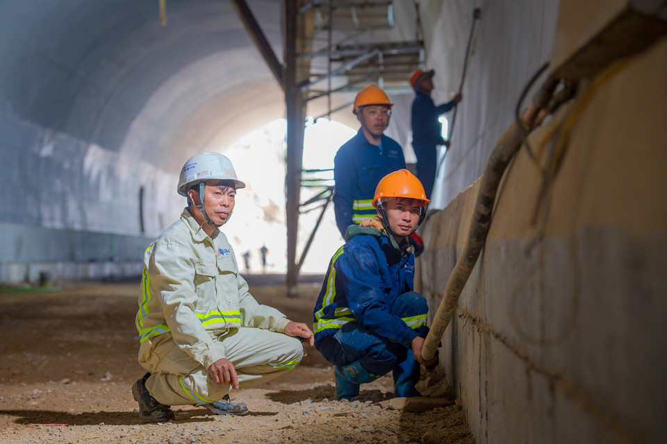 Giai đoạn 1 của dự án cao tốc Đồng Đăng-Trà Lĩnh có hai hầm xuyên núi, được đặt theo tên hai địa danh gắn liền với Chiến dịch Biên giới năm 1950: Thất Khê và Đông Khê. (Ảnh: PV/Vietnam+)