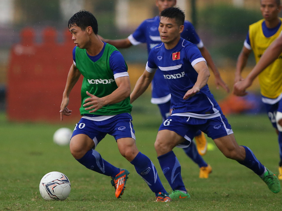 Số 10 tiếp tục đóng một vai trò quan trọng trong buổi tập chiến thuật của đội tuyển. (Ảnh: Lê Hải/Vietnam+)