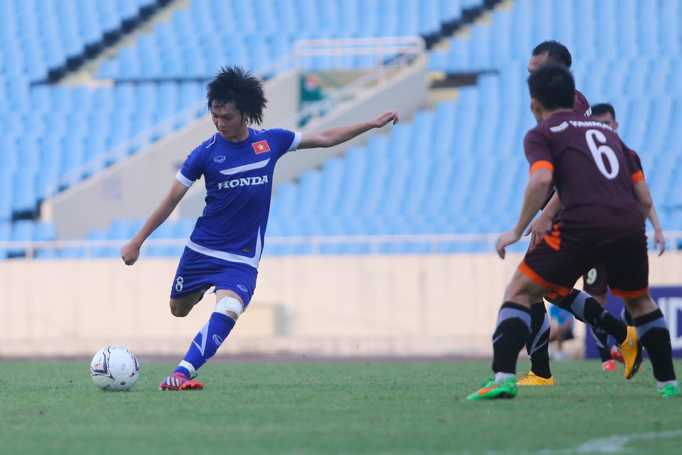 U23 Việt Nam phải chờ đợi đột biến từ những cú sút xa của Tuấn Anh. Số 8 cũng là điểm sáng lớn nhất của U23 Việt Nam ở trận này. (Ảnh: Minh Chiến/Vietnam+)