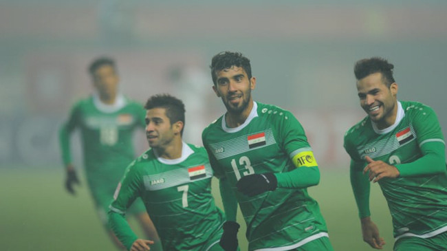 Đội tuyển U23 Iraq tới từ một trong những nền bóng đá hàng đầu lục địa. Bất chấp chiến tranh triền miên, bóng đá Iraq vẫn đạt được nhiều thành tựu đáng kể và hiện đang xếp hạng 82 FIFA. Chức vô địch Asian Cup 2007 của bóng đá Iraq đến sau thắng lợi trước chính tuyển Việt Nam ở tứ kết. (Ảnh: AFC)