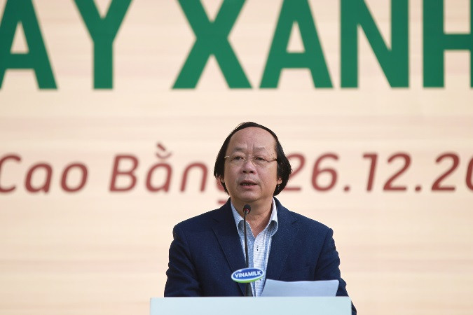 Ông Võ Tuấn Nhân – Thứ trưởng Bộ Tài nguyên &amp; Môi trường phát biểu tại buổi Lễ. (Nguồn: Vinamilk)