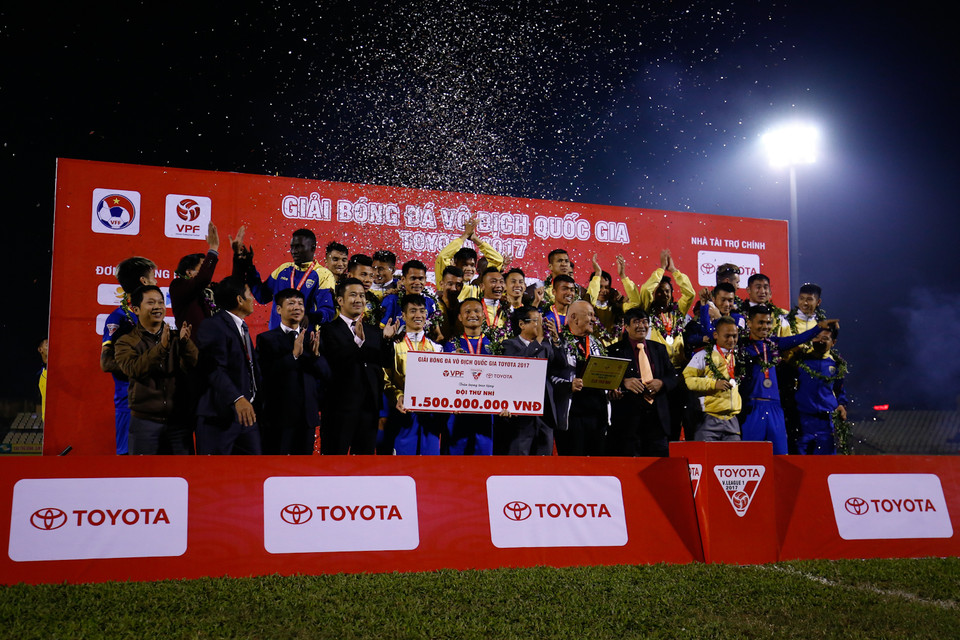 Thanh Hóa kết thúc mùa giải với 48 điểm, ngang Quảng Nam nhưng xếp sau do kém đối đầu trực tiếp. (Ảnh: Minh Chiến/Vietnam+)