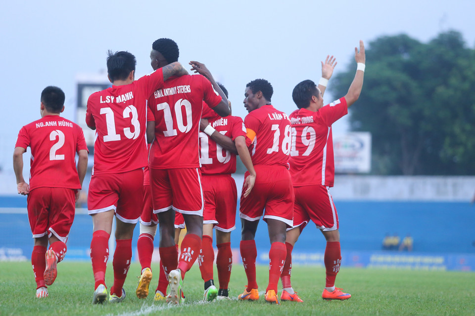 Cho tới thời điểm này, Hải Phòng đã chơi cực hay. Bàn mở tỷ số là kết quả hoàn toàn xứng đáng cho chủ nhà. (Ảnh: Minh Chiến/Vietnam+)