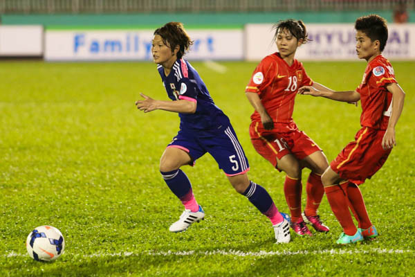 Đội Nhật còn ghi tiếp hai bàn trong các phút 65 và 69 để dứt điểm trận đấu. (Ảnh: Minh Chiến/Vietnam+)