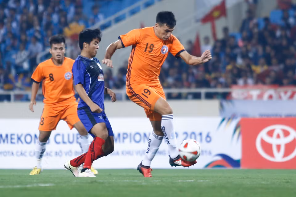 Merlo vẫn là mũi tấn công chủ lực của Đà Nẵng. Vua phá lưới V-League chơi tốt và thể hiện đúng với sự kỳ vọng. (Ảnh: Minh Chiến/Vietnam+)