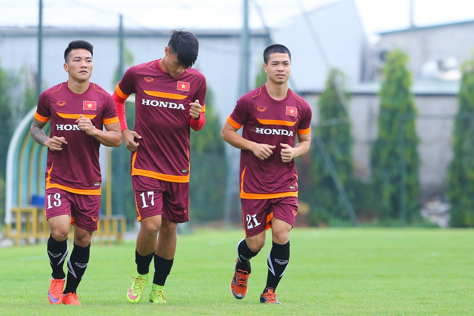 Đây cũng là lần thứ hai trong sự nghiệp, Công Phượng (số 21) được gọi lên tuyển Việt Nam. (Ảnh: Minh Chiến/Vietnam+)