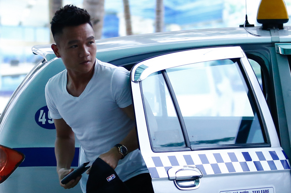 Tiền vệ đội trưởng QNK Quảng Nam Đinh Thanh Trung không cao nhưng cũng sở hữu khuôn mặt điển trai, rắn rỏi. (Ảnh: Minh Chiến/Vietnam+)