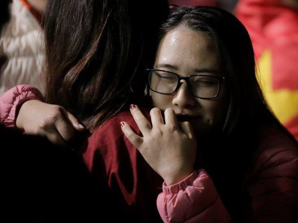 Dù thua trận, trong lòng người hâm mộ, tuyển U23 Việt Nam vẫn xứng đáng là nhà vô địch. (Ảnh: Tá Hiển)