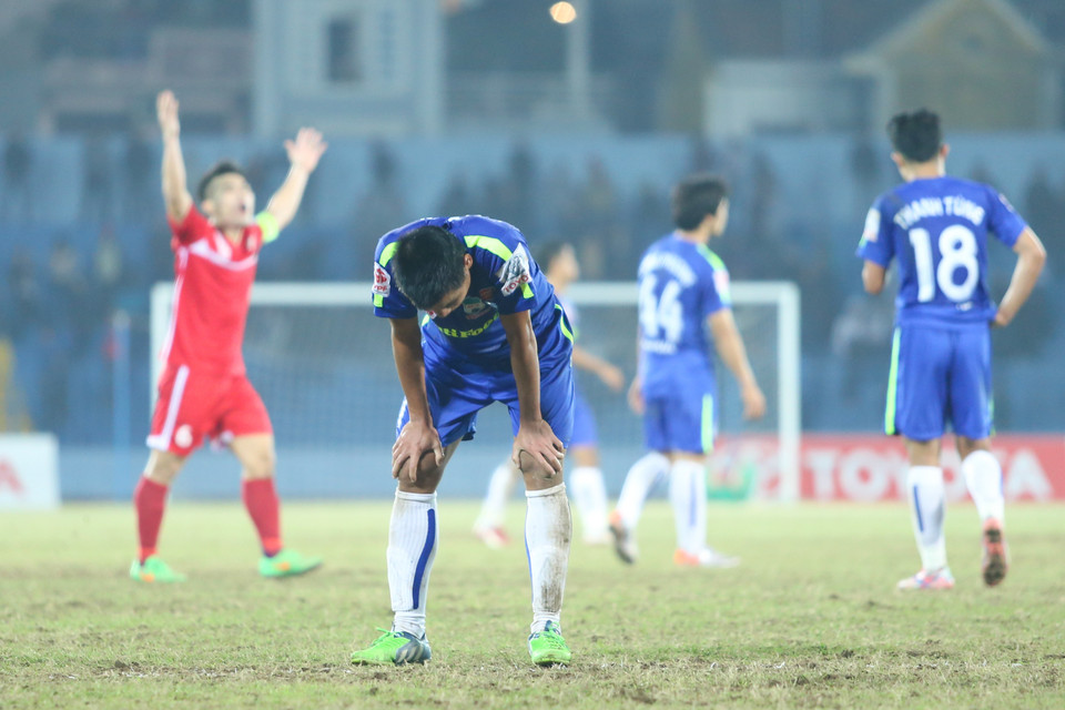 Thất bại thứ ba liên tiếp khiến Hoàng Anh Gia Lai mới có 3 điểm sau 4 trận đấu, đứng thứ 10/14 đội. (Ảnh: Minh Chiến/Vietnam+)