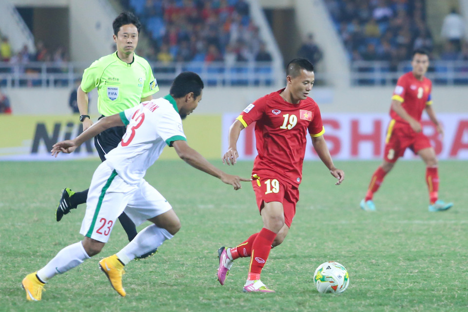 Lợi thế sân nhà giúp tuyển Việt Nam nhập cuộc tự tin và sớm áp đảo đối thủ. (Ảnh: Minh Chiến/Vietnam+)