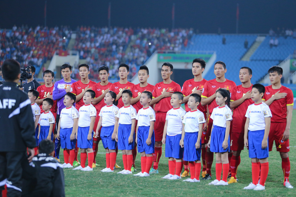 Ông Miura đã thực hiện năm sự thay đổi trong đội hình xuất phát. Đặc biệt, hàng công và tuyến tiền vệ đã có rất nhiều sự khác biệt. (Ảnh: Minh Chiến/Vietnam+)