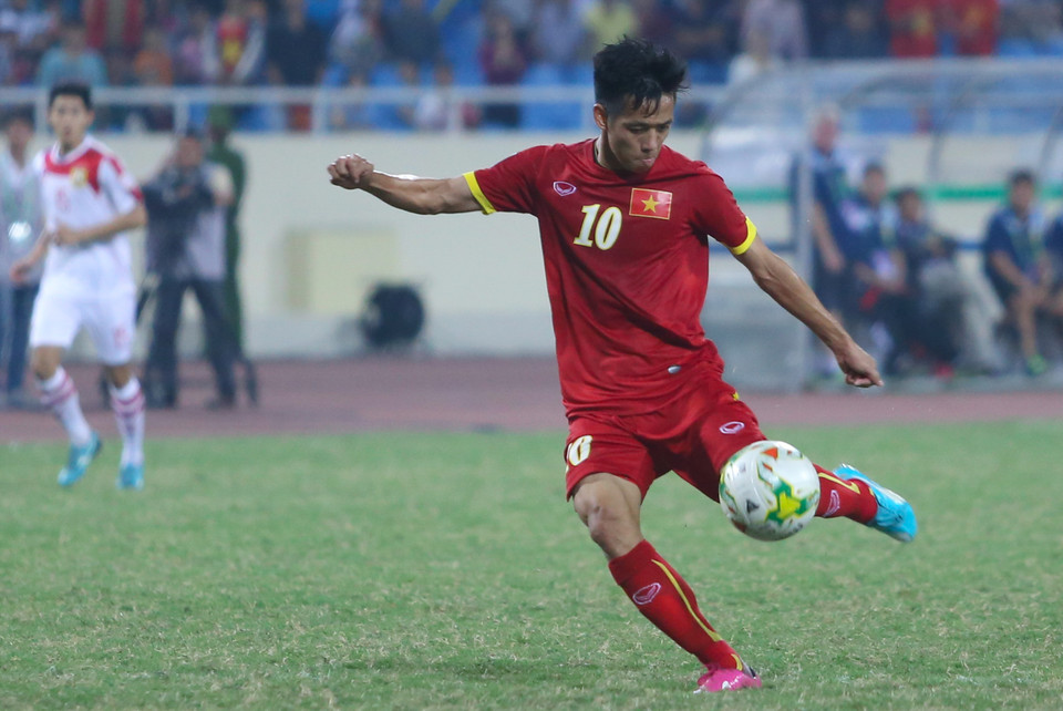 Tỷ số lẽ ra còn đậm hơn nếu cú dứt điểm này của Văn Quyết không bị từ chối vì lỗi việt vị. (Ảnh: Minh Chiến/Vietnam+)